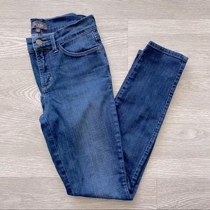 EVERYTHING $6/NYDJ Blue Skinny Jeans